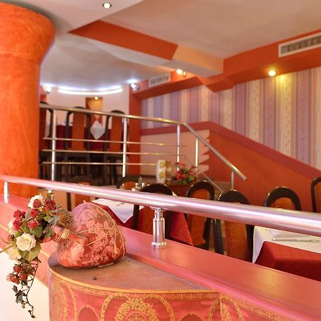 Hotel Restaurant Vodenitsata Берковиця Екстер'єр фото