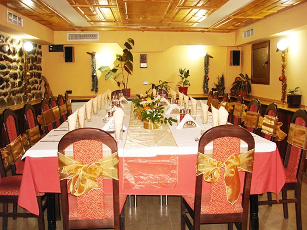 Hotel Restaurant Vodenitsata Берковиця Екстер'єр фото